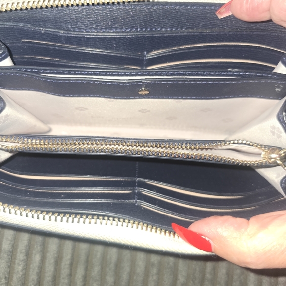 Euc Kate Spade Zip Wallet Blue Floral - Picture 3 of 4